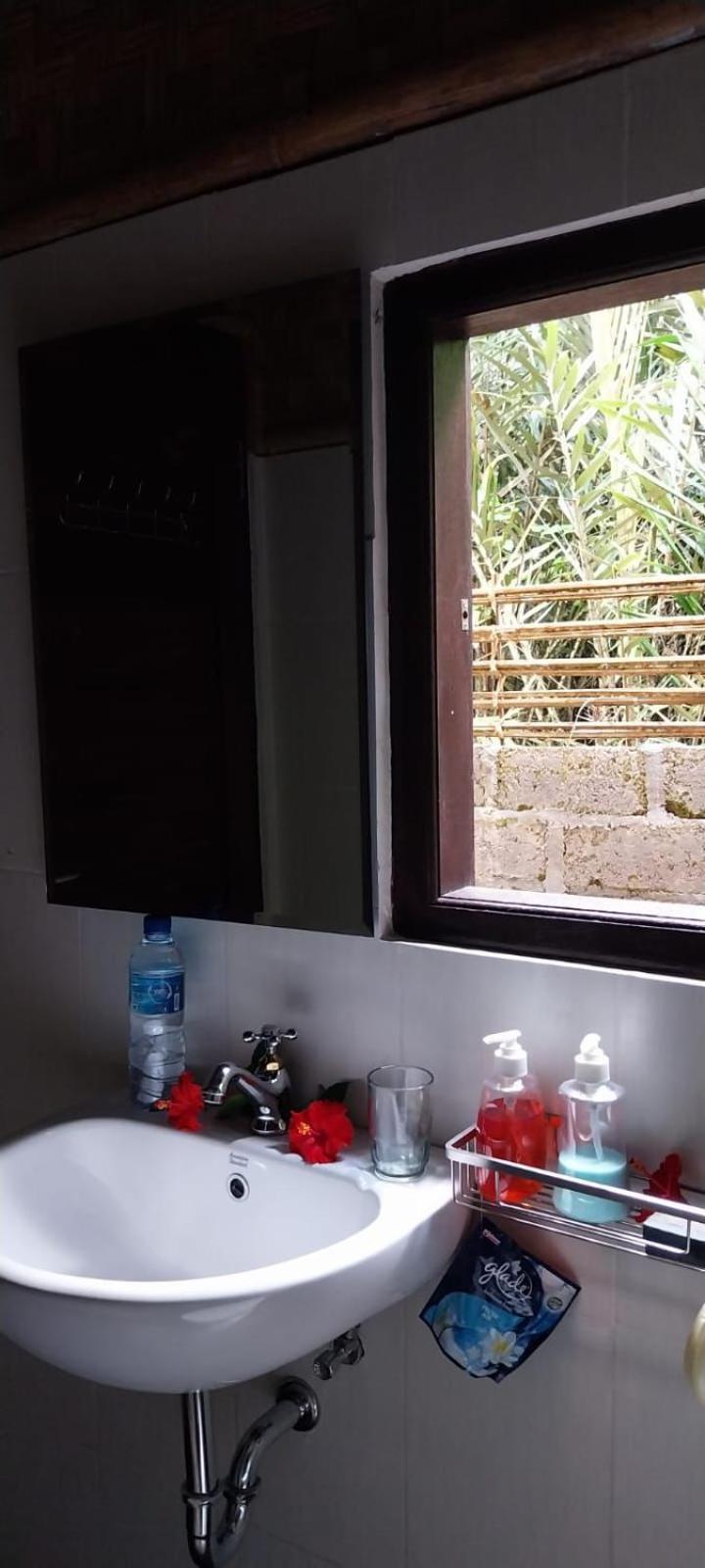 Pondok Sapta Sallaca Selat Extérieur photo