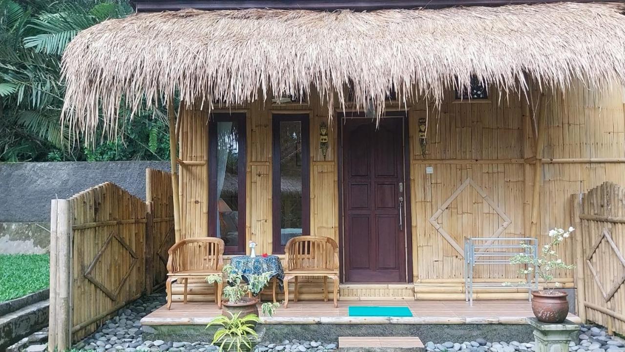 Pondok Sapta Sallaca Selat Extérieur photo